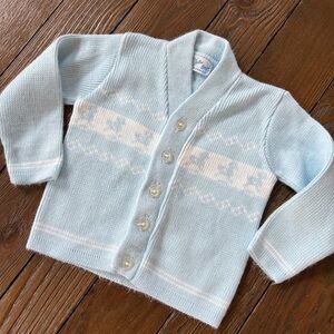 Julius Berger, baby boy, blue cardigan with ducks 9-12mo